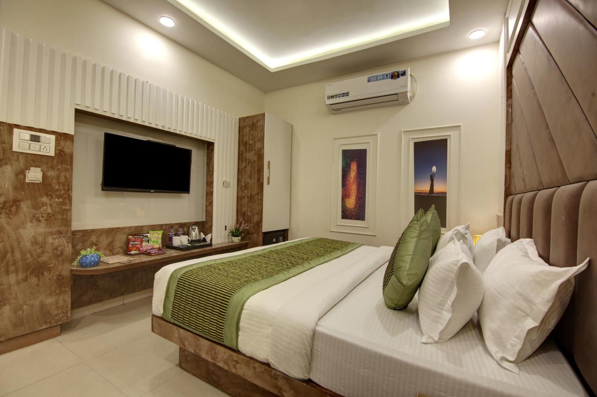 Bless Inn - Near Connaught Place Yeni Delhi Dış mekan fotoğraf