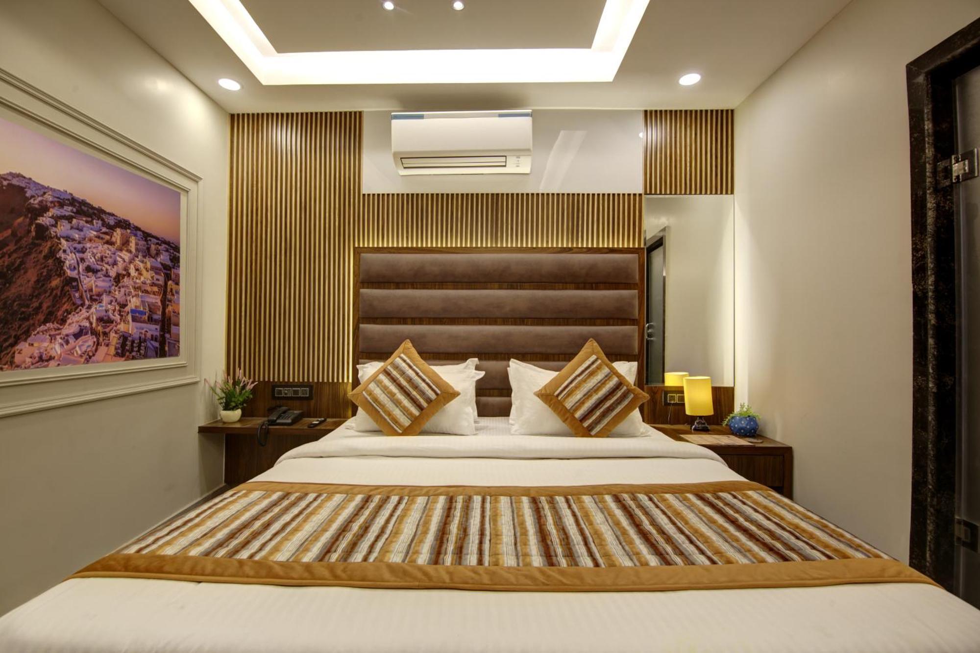 Bless Inn - Near Connaught Place Yeni Delhi Dış mekan fotoğraf